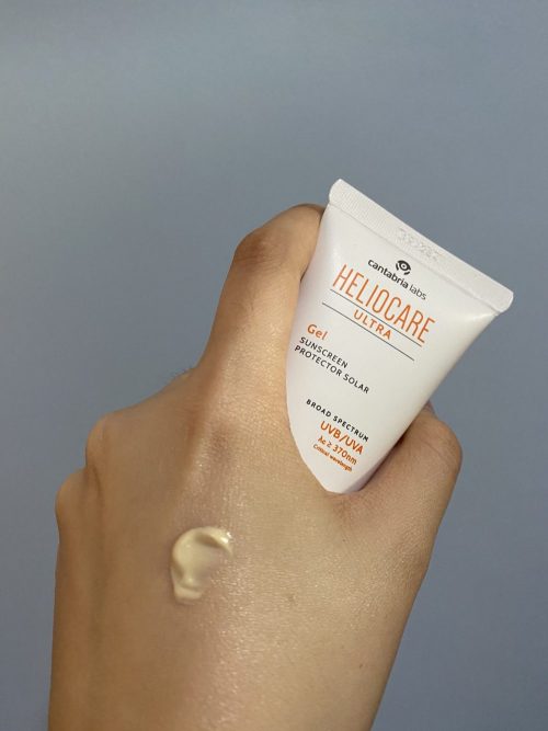 Heliocare Ultra 90 Gel SPF50+ 50ml Texture